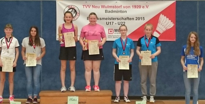 MD U17: Bezirksmeisterinnen: Josephine Dau/Lea Schaar (VfL Lüneburg), 3. Platz: Hanna Hilbertz/Joana Tietjen (TSV Wallhöfen)