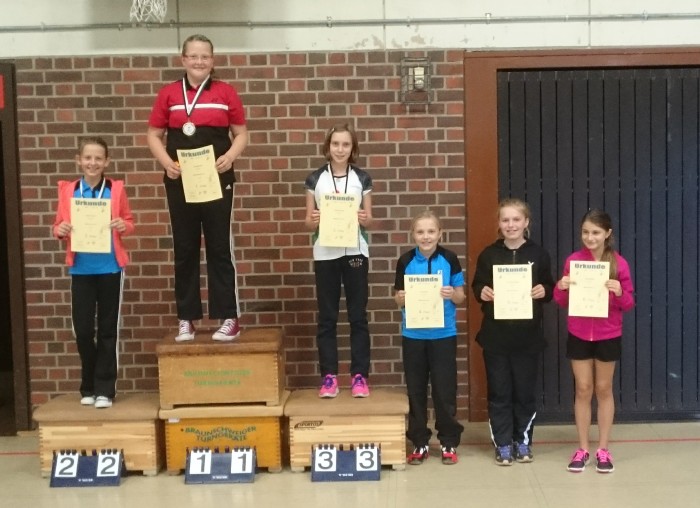 ME U13: 1. Platz: Caroline Dau, 2. Platz: Sarah Werner, 3. Platz: Jette Schwalm, 4. Platz: Theresa Six