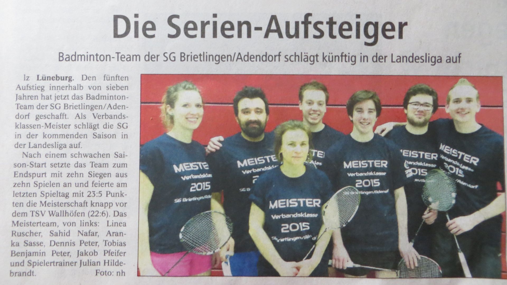 Team VK 2015 LZ-Artikel über unseren Landesliga-Aufstieg.