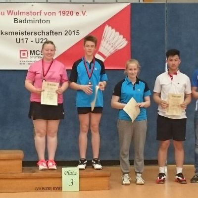 MD U17: Bezirksmeisterinnen: Josephine Dau/Lea Schaar (VfL Lüneburg), 3. Platz: Hanna Hilbertz/Joana Tietjen (TSV Wallhöfen)