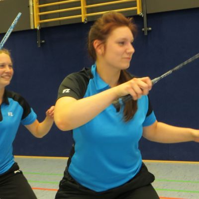 Janina Lenzmann (li) und Anna Telschow kehren zur SG Brietlingen/Adendorf zurück